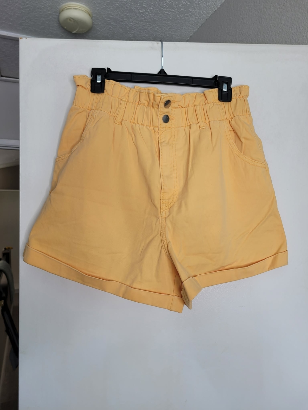 H&M High-Waist Paperbag Shorts in Soft Yellow